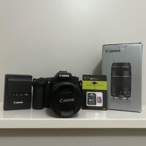 Canon EOS 70D DSLR Bundle –18-135mm Lens, NEW 75-300mm Lens,Excellent Condition!